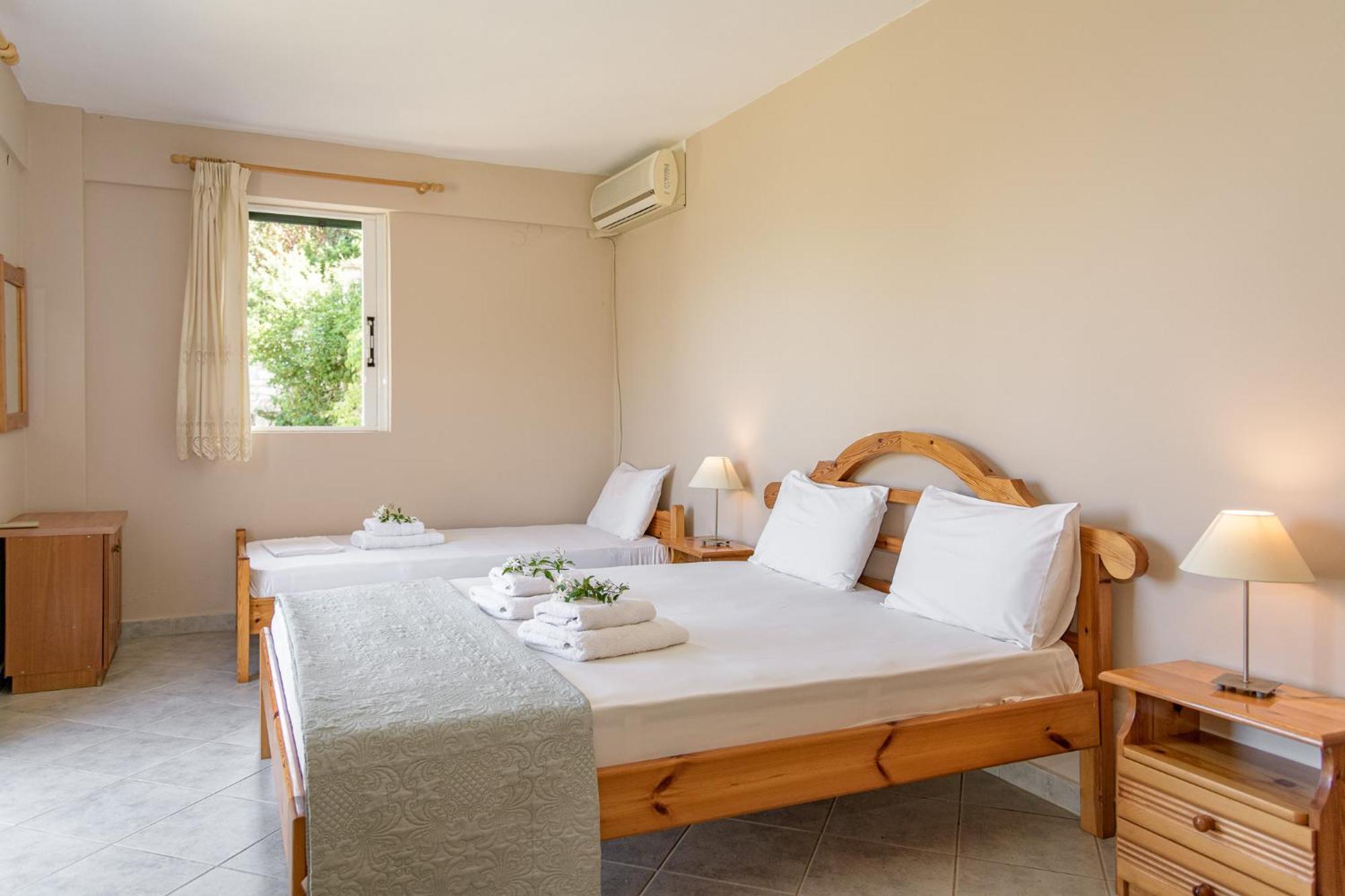Villa Mare Studios Skinária Esterno foto