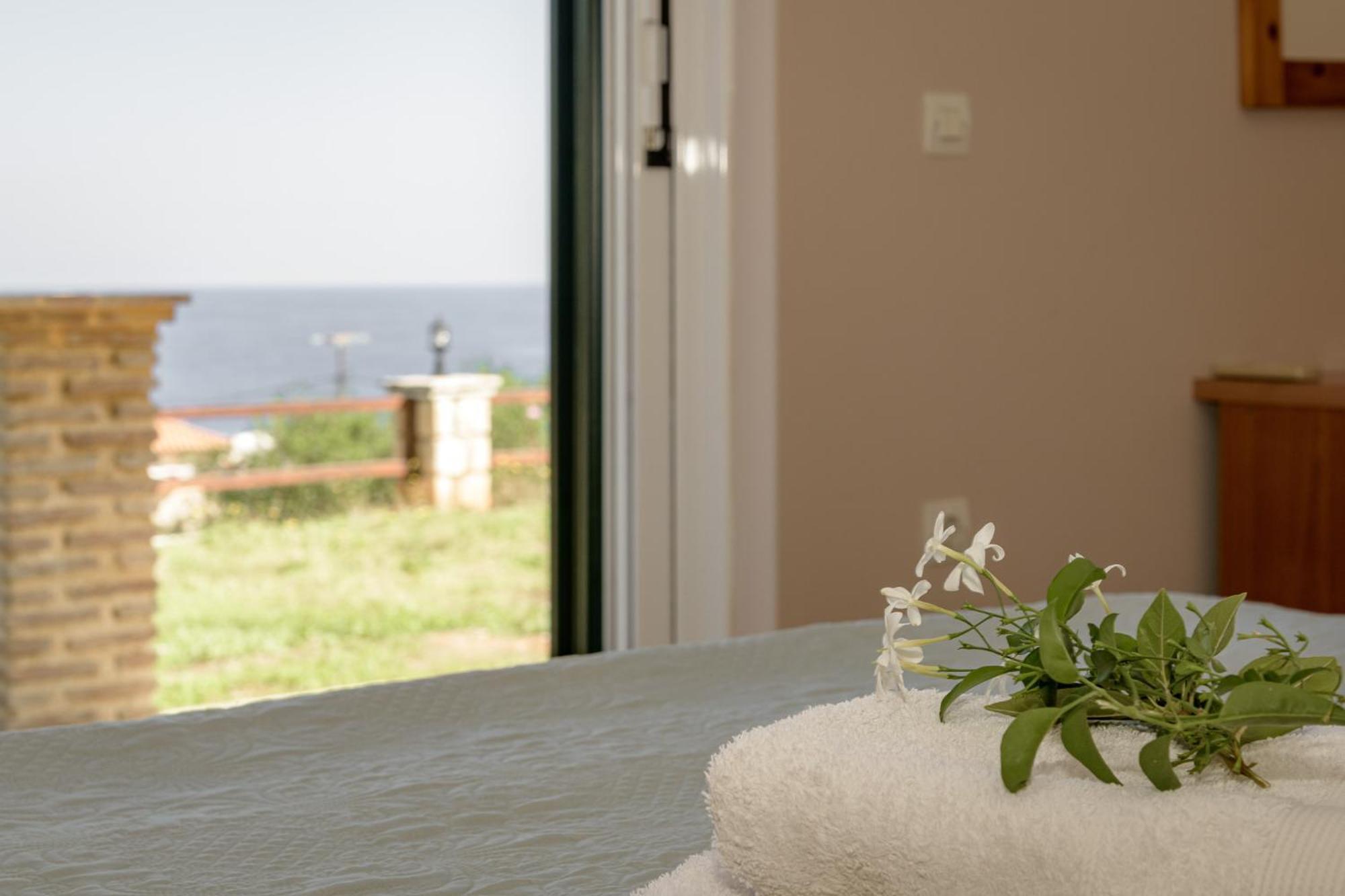 Villa Mare Studios Skinária Esterno foto